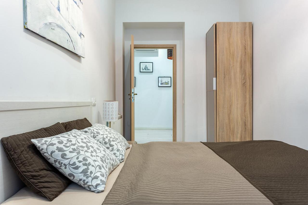 Goldcentral Apartment Dob ブダペスト エクステリア 写真
